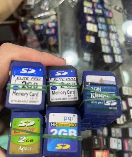 Lot 2gb sdxc memory card - of,