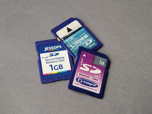 1gb 2gb memory cards - &,